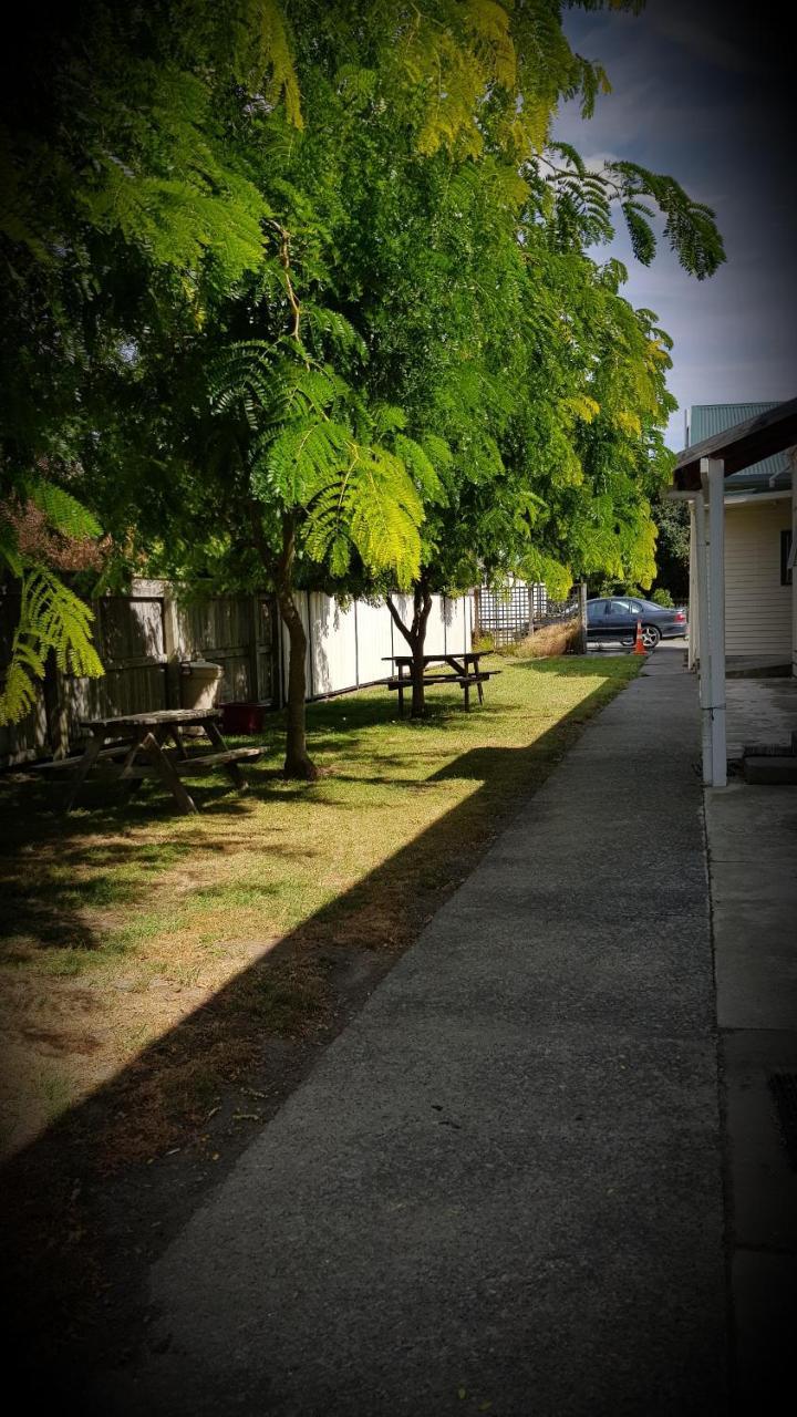 Chanel Court Motel Masterton Exterior foto